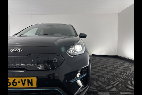 Kia e-Niro DynamicPlusLine 64 kWh [ 3-Fase ] {SOH-100%} (INCL-BTW) Aut.*PANO | LEATHER-FABRIC | FULL-LED | NAVI-FULLMAP | DAB+ | ADAPTIVE-CRUISE | CAMERA | HEATED-COMFORTSEATS | KEYLESS | DIGI-COCKPIT | SHIFT-PADDLES | CARPLAY | LANE-ASSIST | ...