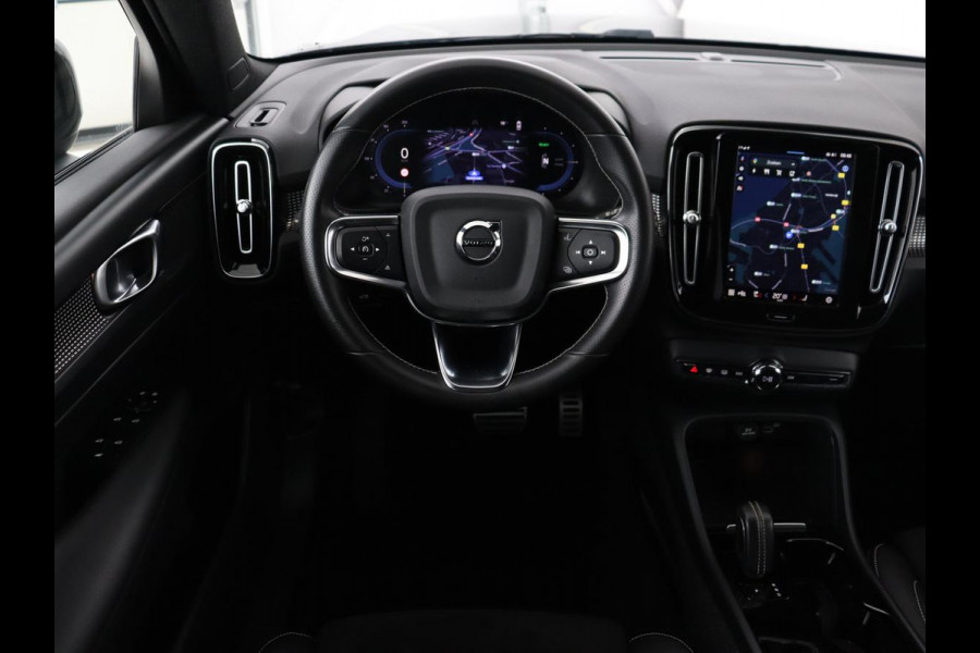 Volvo XC40 Recharge P8 AWD R Design | Stoel & stuurverwarming | Harman/Kardon | Adaptive cruise | Carplay | Navigatie | Keyless | Leder/Alcantara | Parkeerhulp | Full LED