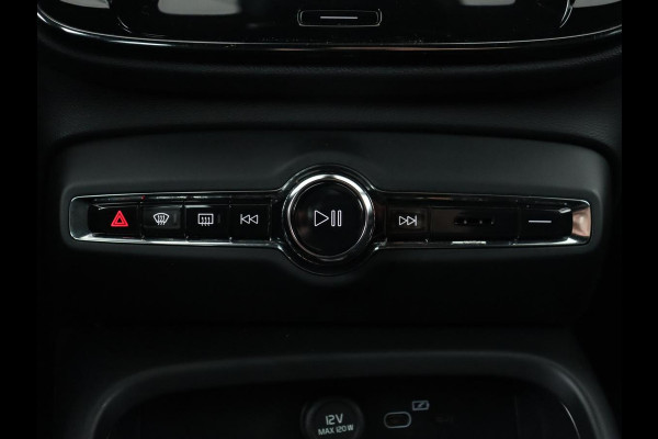 Volvo XC40 Recharge P8 AWD R Design | Stoel & stuurverwarming | Harman/Kardon | Adaptive cruise | Carplay | Navigatie | Keyless | Leder/Alcantara | Parkeerhulp | Full LED