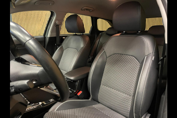 Kia Ceed Sportswagon 1.6 GDI PHEV DynamicPlusLine|1/2LEDER|ACC|ANDROID+CARPLAY|STOEL+STUURVERW|CAMERA|CRUISE+CLIMATE|IN.BTW|1e EIG