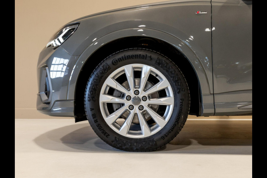 Audi Q3 35 TFSI 2x S Line / 150pk / Rondomzicht carmera / Keyless / Dodehoek /