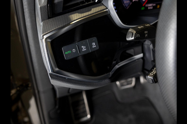 Audi Q3 35 TFSI 2x S Line / 150pk / Rondomzicht carmera / Keyless / Dodehoek /