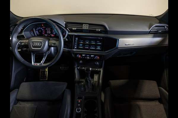 Audi Q3 35 TFSI 2x S Line / 150pk / Rondomzicht carmera / Keyless / Dodehoek /