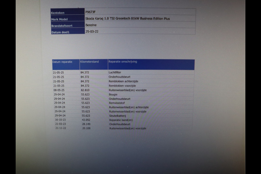Škoda Karoq 1.0 TSI Business Edition Plus // LED