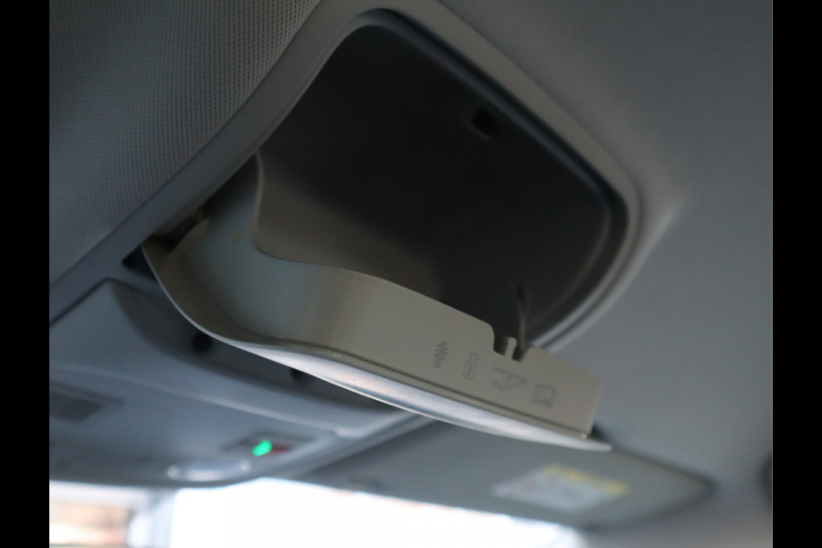 Škoda Karoq 1.0 TSI Business Edition Plus // LED