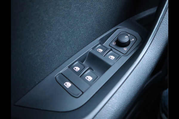 Škoda Karoq 1.0 TSI Business Edition Plus // LED