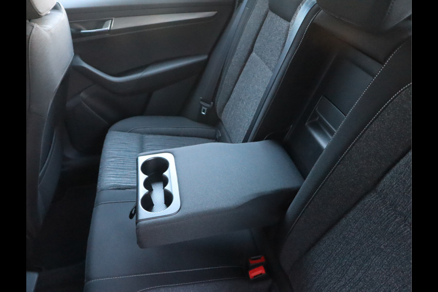 Škoda Karoq 1.0 TSI Business Edition Plus // LED