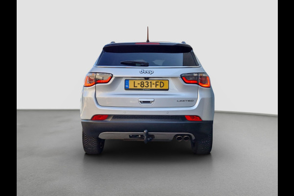 Jeep Compass 1.3T Limited Automaat | Trekhaak | BSD | DAB | Camera | Navi | Clima |