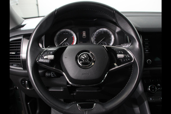 Škoda Kodiaq 1.5 TSI 150pk DSG Style 7p. | Navigatie | Apple Carplay/Android Auto | Adaptive Cruise Control | Parkeersensor achter | Stoel- en stuurverwarming | Ledverlichting | Getinte ramen | Climate Control Prijs Incl. BOVAG Garantie