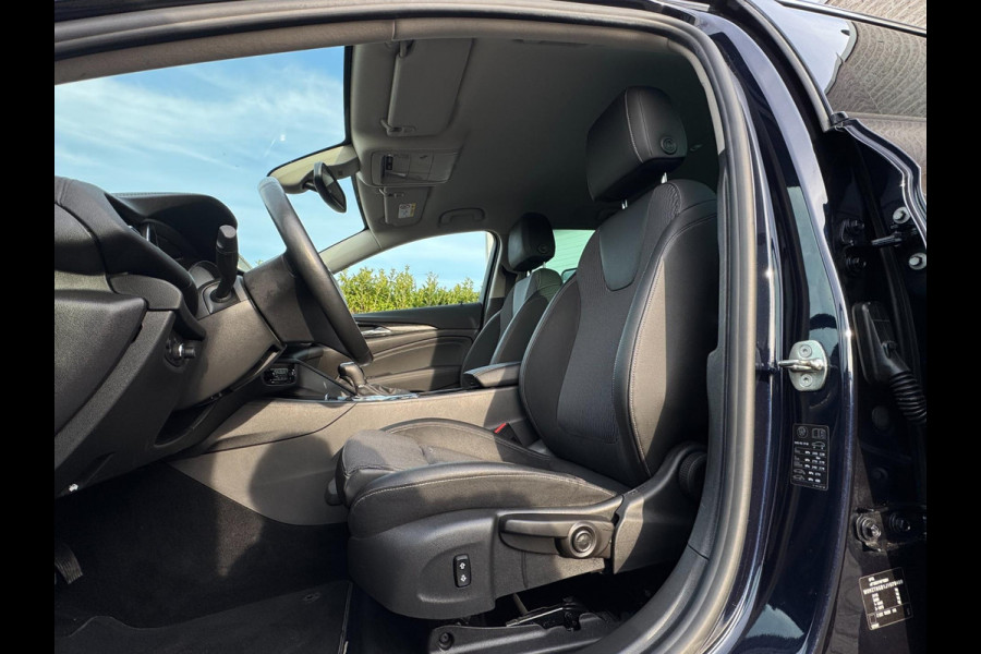 Opel Insignia Sports Tourer 1.5 Turbo Business Executive INKL TREKHAAK / ELEKTR. KLEP / CAMERA / CARPLAY / NAVI / STOELVERW. / LMV