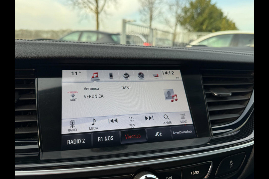 Opel Insignia Sports Tourer 1.5 Turbo Business Executive INKL TREKHAAK / ELEKTR. KLEP / CAMERA / CARPLAY / NAVI / STOELVERW. / LMV