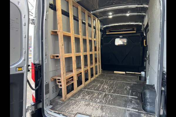 Ford Transit 350 2.0 TDCI L3H3 Trend RWD Automaat