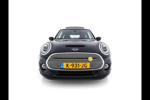 MINI Mini Electric Yours 33 kWh [ 3-Fase ] { SOH 100% } (INCL-BTW ) Aut.* HEATPUMP | PANO | LEATHER | DIGI-COCKPIT | HEAD-UP | FULL-LED | NAVI-FULLMAP | HEATED-SPORTSEATS | DAB | CRUISE | HARMAN/KARDON | CAMERA | KEYLESS | AMBIENTLIGHT | 17"ALU*