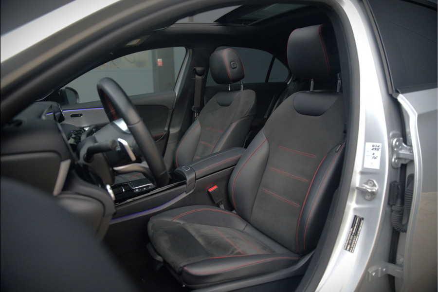 Mercedes-Benz A-Klasse 250 e Advantage AMG | Panoramadak | Burmester | Stoelverwarming | Memory Seat | Cruise Control | Camera | Apple Carplay | Ambiance Verlichting | Night Pakket | Keyless |