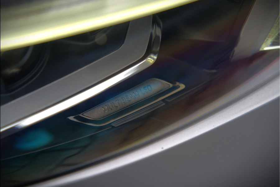 Mercedes-Benz A-Klasse 250 e Advantage AMG | Panoramadak | Burmester | Stoelverwarming | Memory Seat | Cruise Control | Camera | Apple Carplay | Ambiance Verlichting | Night Pakket | Keyless |