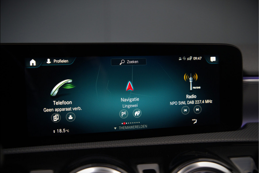 Mercedes-Benz A-Klasse 250 e Advantage AMG | Panoramadak | Burmester | Stoelverwarming | Memory Seat | Cruise Control | Camera | Apple Carplay | Ambiance Verlichting | Night Pakket | Keyless |