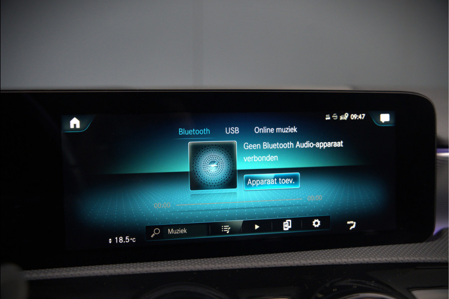Mercedes-Benz A-Klasse 250 e Advantage AMG | Panoramadak | Burmester | Stoelverwarming | Memory Seat | Cruise Control | Camera | Apple Carplay | Ambiance Verlichting | Night Pakket | Keyless |