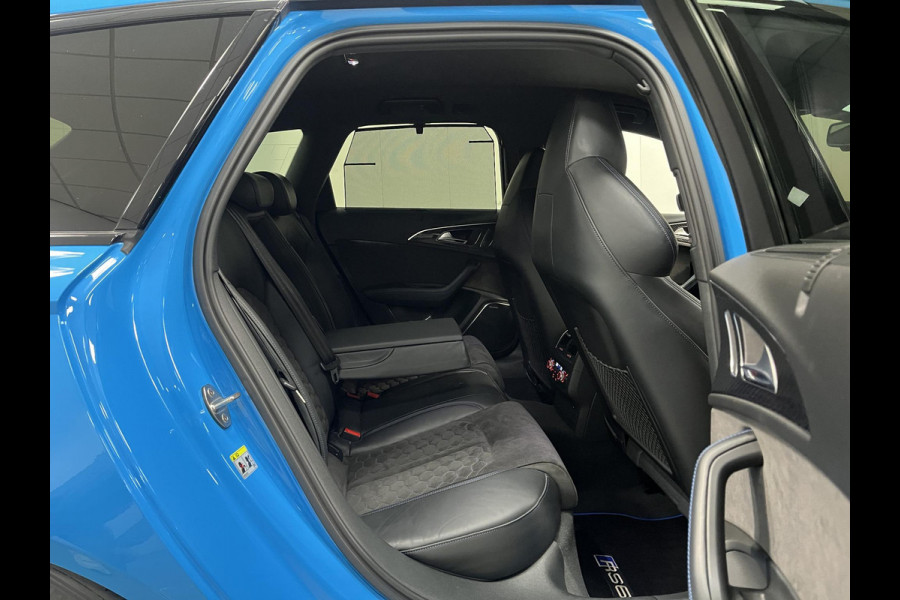 Audi RS6 *PERFORMANCE*CERAMIC*SOFCL*B&O*HUD*AKRA*KW*CONCAVE