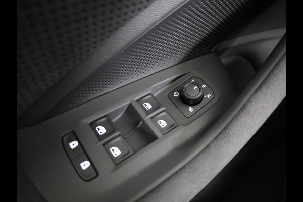 Škoda Superb Sportline Business PHEV 1.5 TSI 204 pk 6 versn. DSG | Travel Assist Plus Sportline | Trekhaak wegklapbaar | Winterpakket | Lichtmetalen velgen 19 inch Torcular