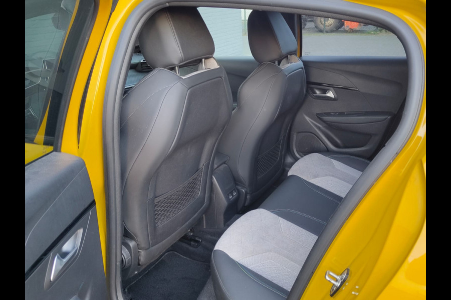 Peugeot e-208 EV GT 350 50kWh **Onboard charger defect** Navi Ecc 360°Camera Panoramadak Apple Carplay Android Auto Adap.Cruise Stoelverwarming Privacy Glas DAB+ Bluetooth Keyless Dodehoekdetectie 1e Eigenaar Origineel Nederlandse Auto Dealeronderhouden