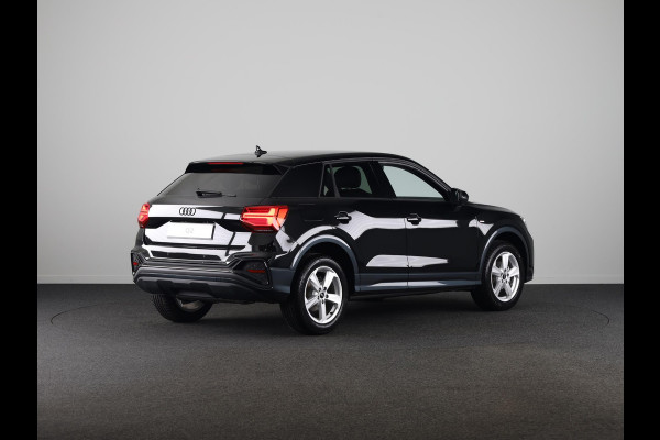 Audi Q2 35 TFSI S Edition | Optiek pakket zwart plus | Privacy glas | Stoelverwarming voorin | Audi Soundsysteem |