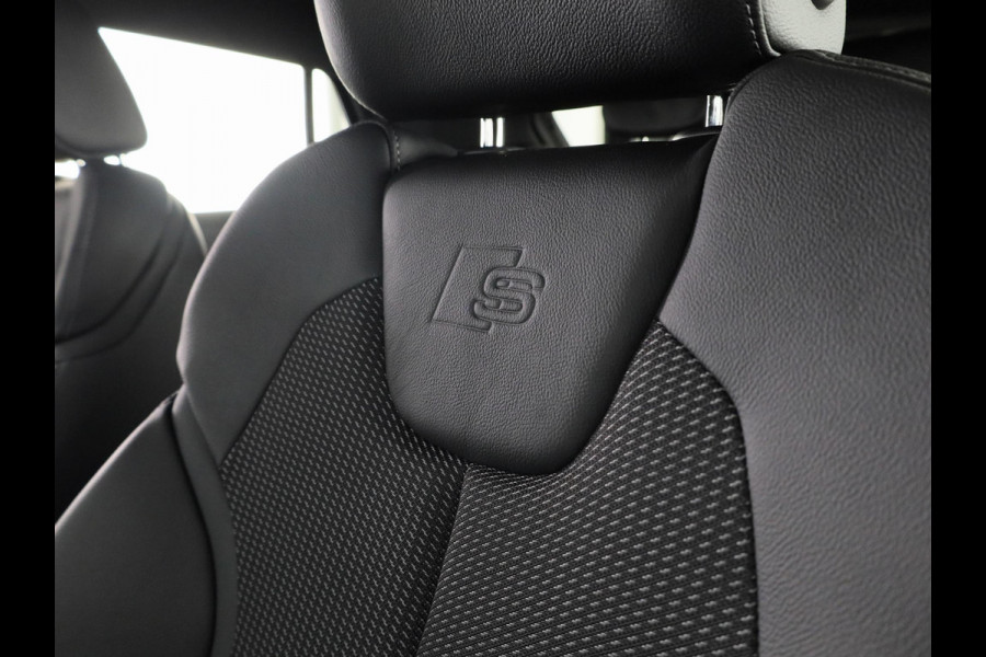 Audi Q2 35 TFSI S Edition | Optiek pakket zwart plus | Privacy glas | Stoelverwarming voorin | Audi Soundsysteem |