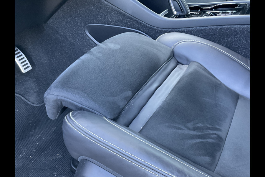 Volvo XC40 1.5 T5 262pk PHEV Recharge R-Design Elek.Trekhaak Leer Stoel/Stuurverw Adap.Cruise NL-Auto!