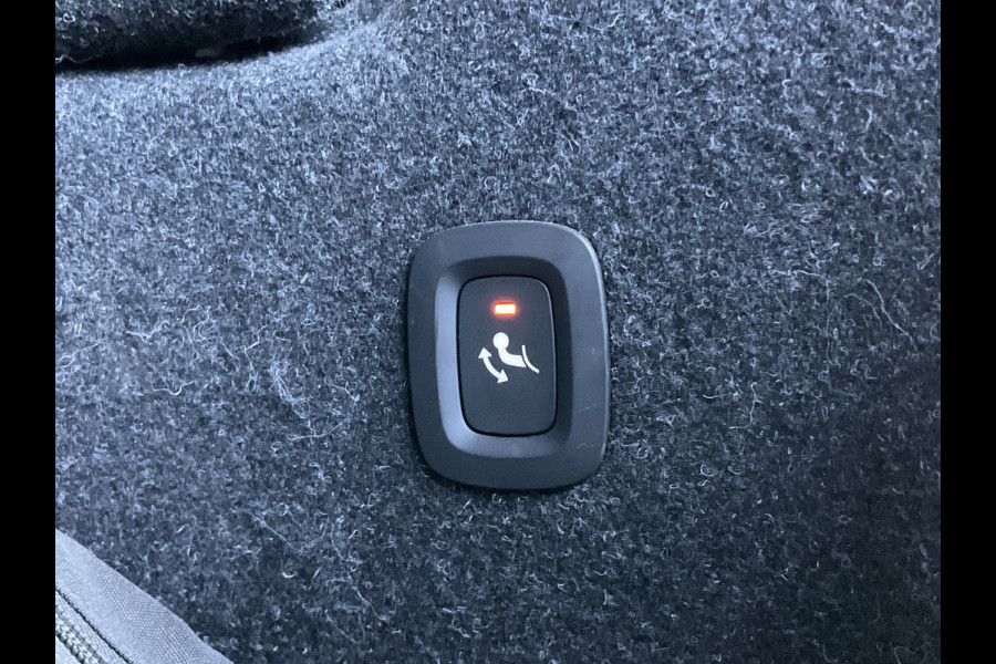 Volvo XC40 1.5 T5 262pk PHEV Recharge R-Design Elek.Trekhaak Leer Stoel/Stuurverw Adap.Cruise NL-Auto!