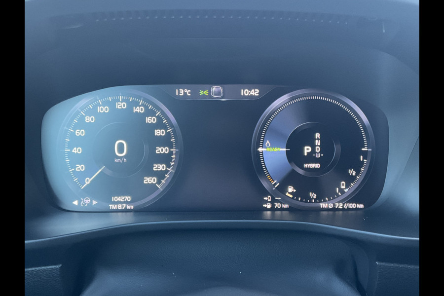 Volvo XC40 1.5 T5 262pk PHEV Recharge R-Design Elek.Trekhaak Leer Stoel/Stuurverw Adap.Cruise NL-Auto!