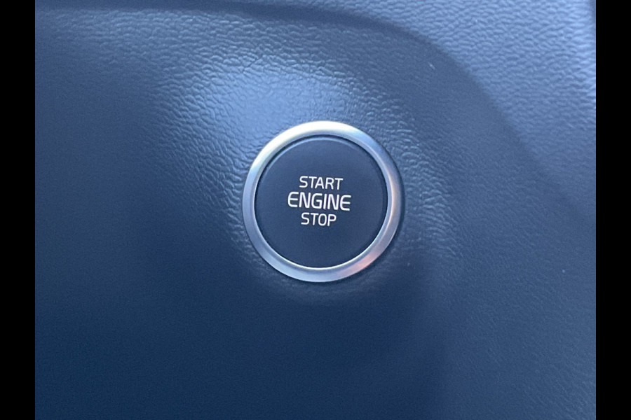 Volvo XC40 1.5 T5 262pk PHEV Recharge R-Design Elek.Trekhaak Leer Stoel/Stuurverw Adap.Cruise NL-Auto!