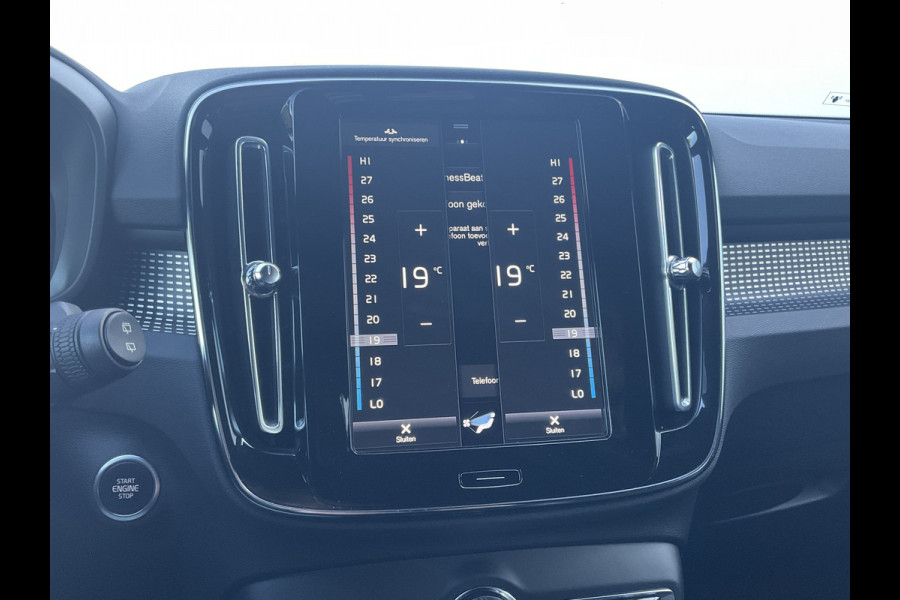 Volvo XC40 1.5 T5 262pk PHEV Recharge R-Design Elek.Trekhaak Leer Stoel/Stuurverw Adap.Cruise NL-Auto!