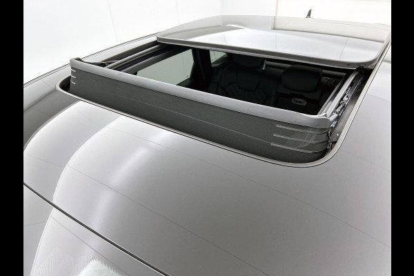 Audi Q5 Sportback 50 TFSI e S edition (Perfect OnderH, 2e Eig, Panorama, Trekhaak, StoelV, Carplay, Etc)