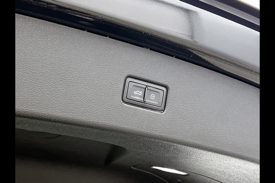 Audi Q5 Sportback 50 TFSI e S edition (Perfect OnderH, 2e Eig, Panorama, Trekhaak, StoelV, Carplay, Etc)