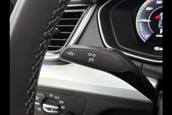 Audi Q5 Sportback 50 TFSI e S edition (Perfect OnderH, 2e Eig, Panorama, Trekhaak, StoelV, Carplay, Etc)