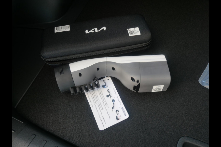 Kia Ev6 Plus Advanced 84 kWh | SNEL LEVERBAAR | Schuifkantel dak | Stoel en stuurverwarming | Dode hoek assistentie |