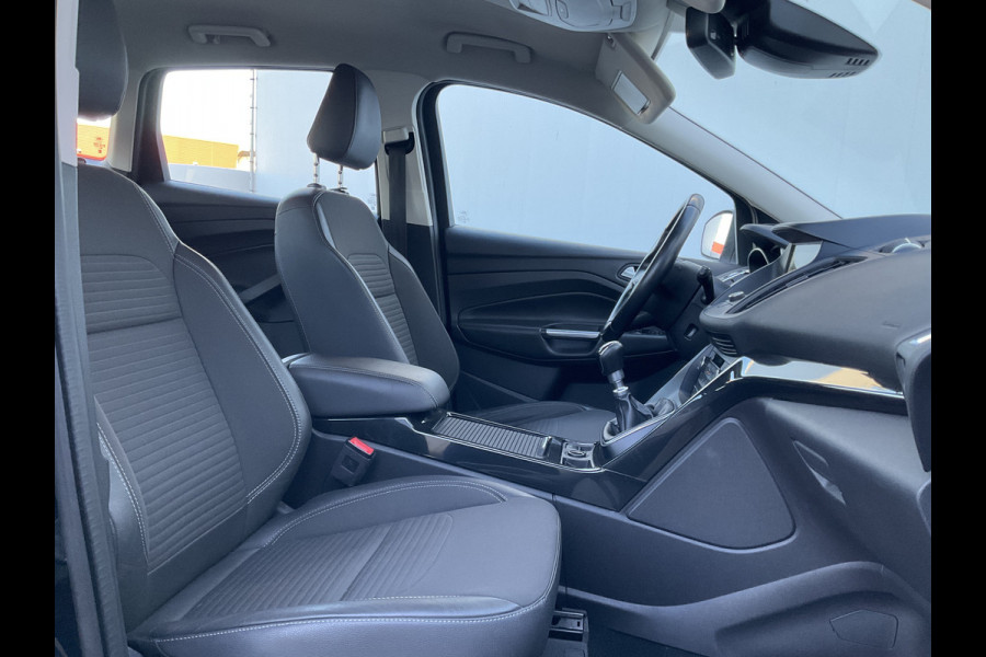 Ford Kuga 1.5 EcoBoost Titanium Trekhaak Sony-Audio Nav/Cruise Clima Hoogzitter Voll.Onderhouden!