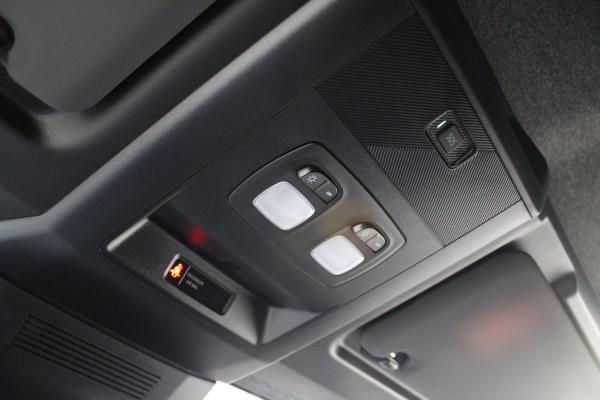 Renault Master T35 2.0 dCi 130 L2H2 Advance 131pk - Camera - Blindspot - Voorruit verwarming - Trekhaak - Carplay - Cruise - LED - Rijklaar