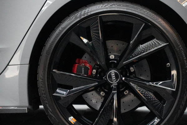 Audi A7 Sportback 4.0 TFSI RS 7 quattro URBAN / B&O / Keramisch / Pano / Soft close / HUD / VC / ACC RS7