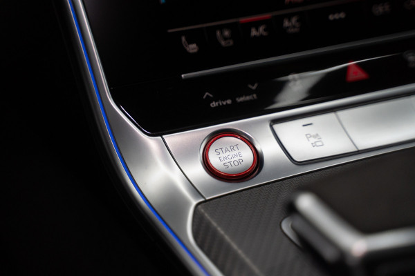 Audi A7 Sportback 4.0 TFSI RS 7 quattro URBAN / B&O / Keramisch / Pano / Soft close / HUD / VC / ACC RS7