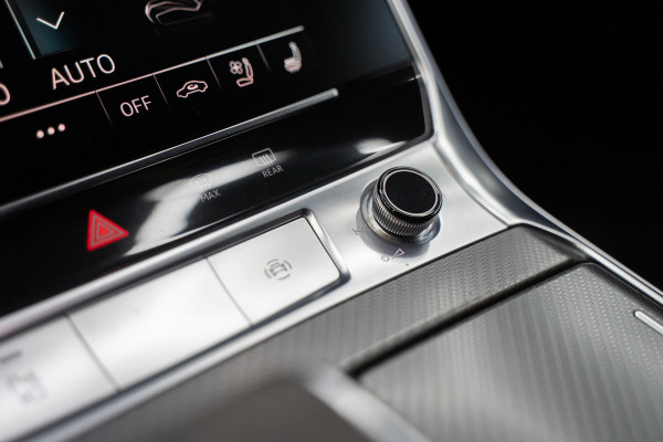 Audi A7 Sportback 4.0 TFSI RS 7 quattro URBAN / B&O / Keramisch / Pano / Soft close / HUD / VC / ACC RS7