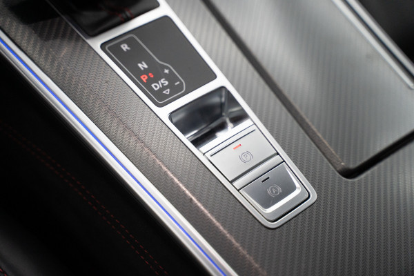 Audi A7 Sportback 4.0 TFSI RS 7 quattro URBAN / B&O / Keramisch / Pano / Soft close / HUD / VC / ACC RS7