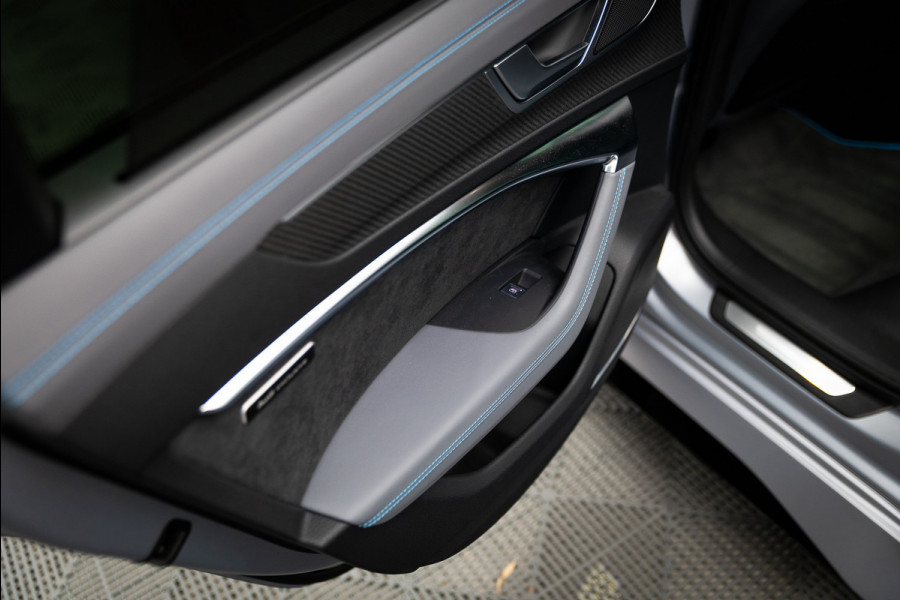 Audi A6 Avant RS 6 TFSI quattro Keramisch / 2xExclusive / Dynamic+ / MAT Florett / Softclose / Achterasbest. / Stage 1+ / 777PK / VOL