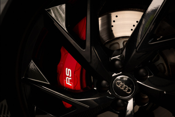 Audi Q3 TFSI RS / Pano / Eventuri / Adaptive / Sonos / Memory / Milltek DP / Garantie 07/2026