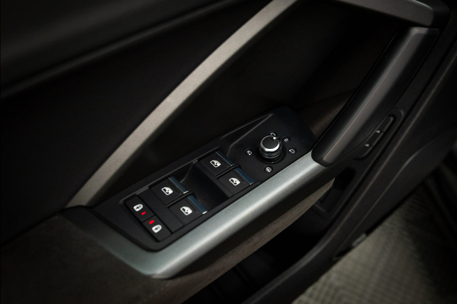 Audi Q3 TFSI RS / Pano / Eventuri / Adaptive / Sonos / Memory / Milltek DP / Garantie 07/2026