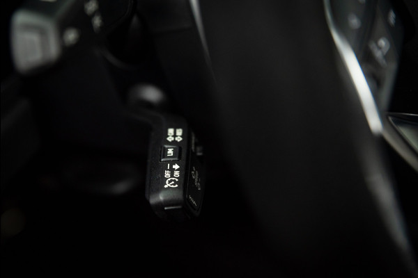 Audi Q3 TFSI RS / Pano / Eventuri / Adaptive / Sonos / Memory / Milltek DP / Garantie 07/2026