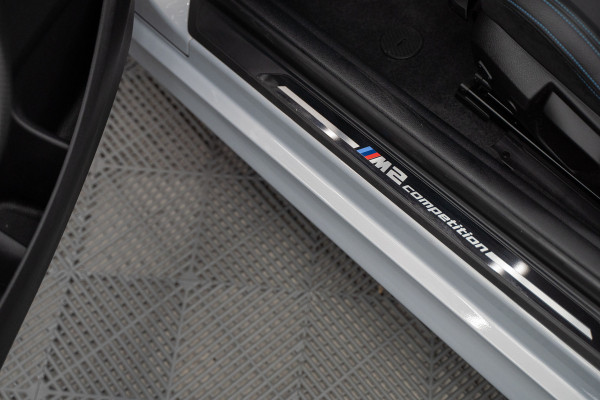 BMW 2 Serie Coupé M2 DCT Competition / Track pack / 780pk / Open dak / Mapswitch / BTW / M-stoelen / M remmen / LED M2C
