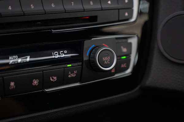 BMW 2 Serie Coupé M2 DCT Competition / Track pack / 780pk / Open dak / Mapswitch / BTW / M-stoelen / M remmen / LED M2C