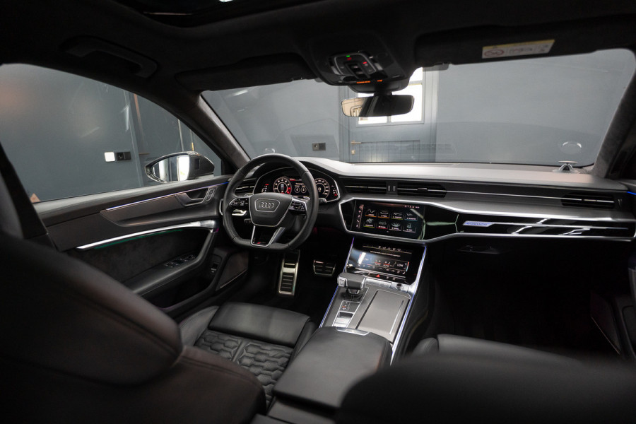 Audi A6 Avant RS 6 TFSI quattro / B&O 3d./ Milltek / Keramisch / Pano / Carbon / Softcl. / 360 cam / Alarm kl5 - Full option