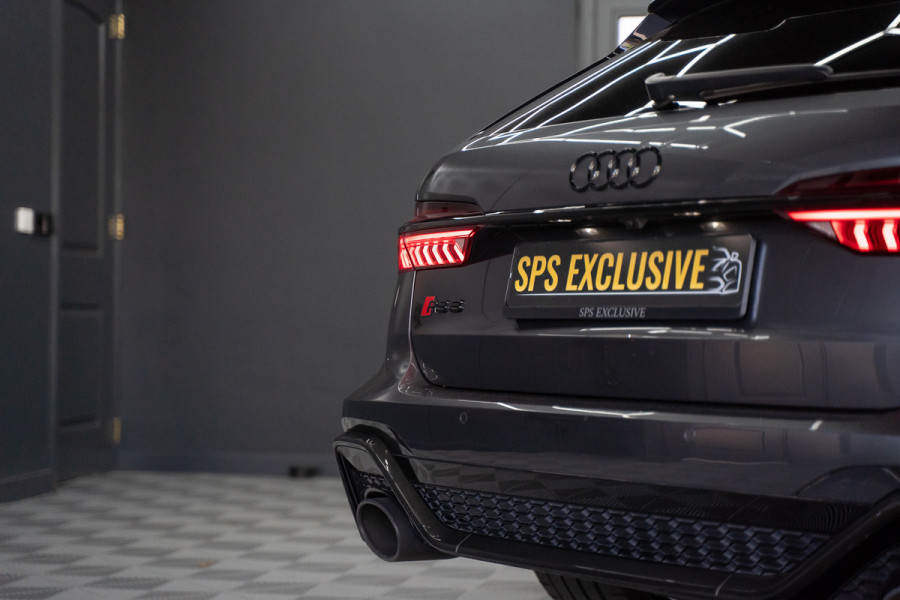 Audi A6 Avant RS 6 TFSI quattro / B&O 3d./ Milltek / Keramisch / Pano / Carbon / Softcl. / 360 cam / Alarm kl5 - Full option