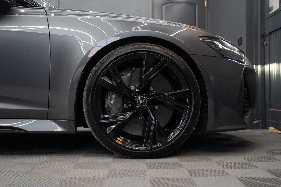 Audi A6 Avant RS 6 TFSI quattro / B&O 3d./ Milltek / Keramisch / Pano / Carbon / Softcl. / 360 cam / Alarm kl5 - Full option